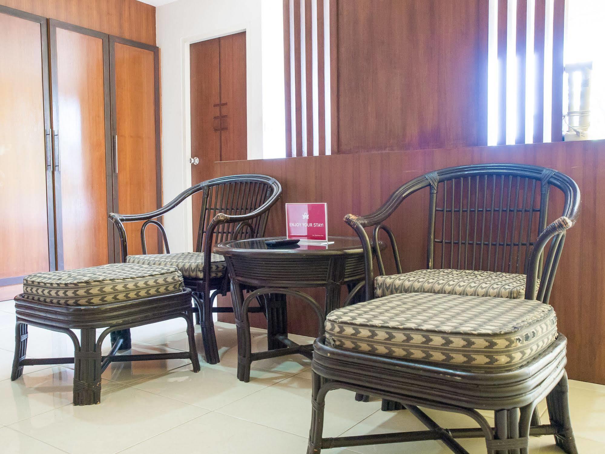 Zen Rooms Chaofa East Road Rawai Exteriör bild